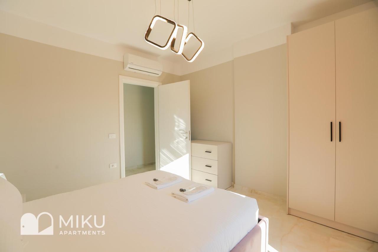 Miku Apartment - Bright 1 Bedroom Apartment At Olympic Residence Tirana Exteriér fotografie